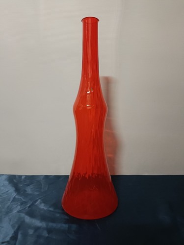 Vaso vetro rosso - rosso, attribuiti