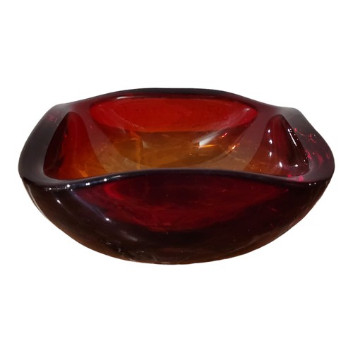 Ciotola vetro rosso - in,